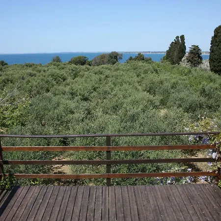 Prázdninový dům Mercouri Stone Korakokhórion