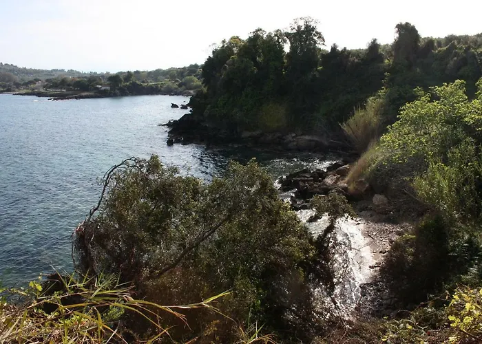 Mercouri Stone Korakohóri